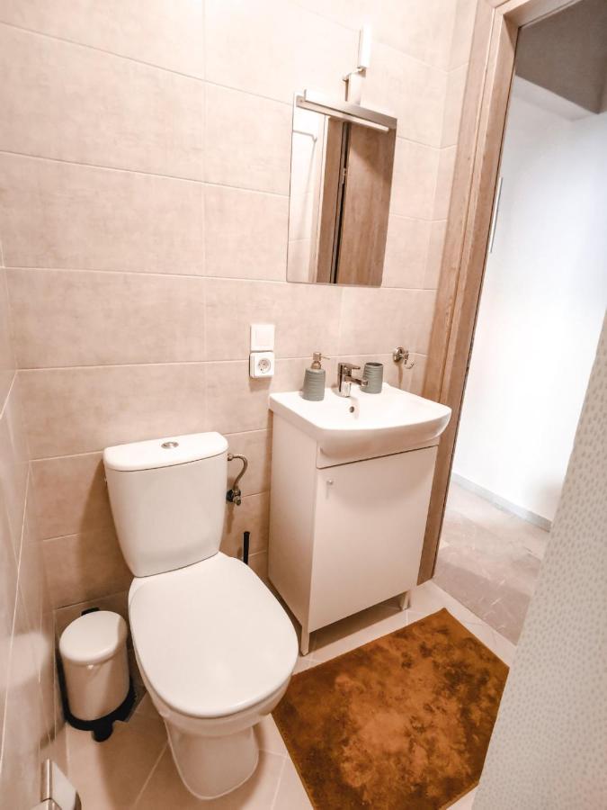 Tip Top Apartment Chalkida Exterior photo